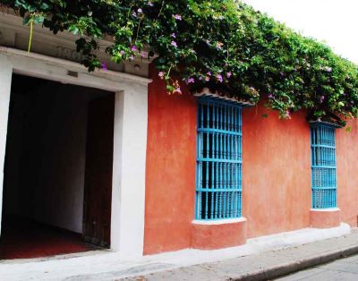 Apt. Cartagena – Ciudad Amurallada – Carrera 2 # 39